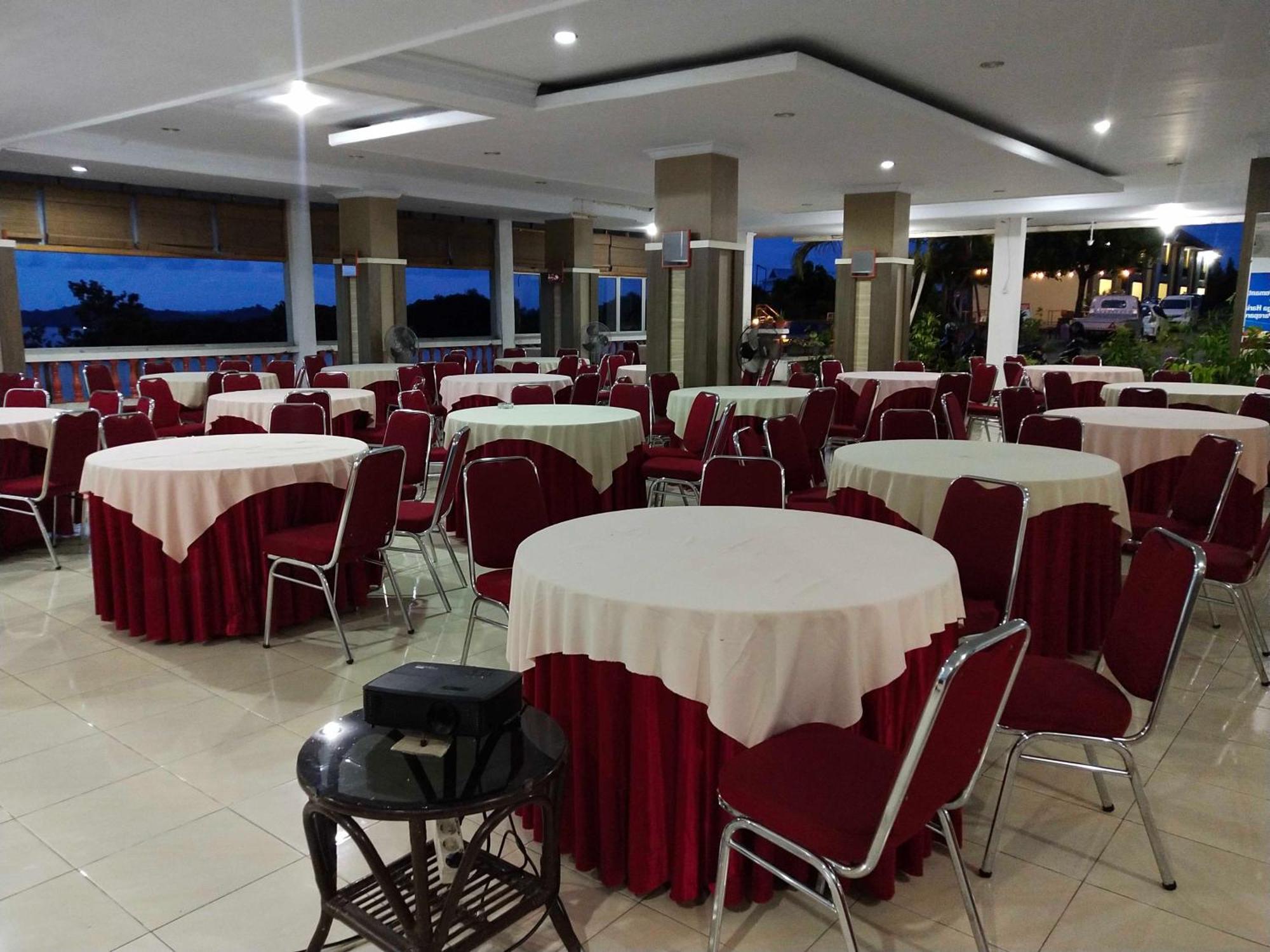 Bukit Kenari Hotel & Restaurant Parepare Exterior foto